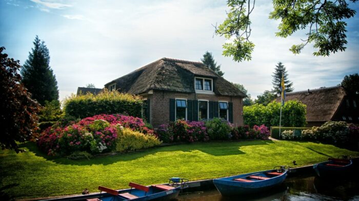 artificial grass residential 1